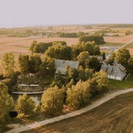 W Szczerym Polu - Sale weselne