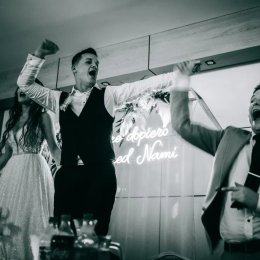 Tomek Pstryk - Fotograf ślubny