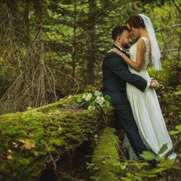 Pink umbrella - studio fotografii i filmu - Fotograf ślubny