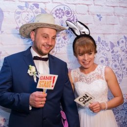 Andrzej Jarek Studio - Fotografia reklamowa i produktowa - Fotograf ślubny