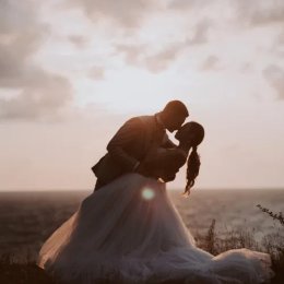 Uhuru filmy - Fotograf ślubny
