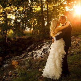 DH Production Sp z O.O - Fotograf ślubny