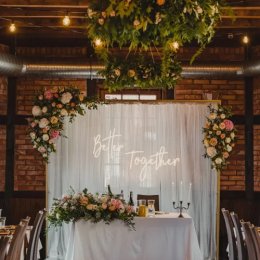 Stara Zajezdnia Kraków by DeSilva - Sale weselne