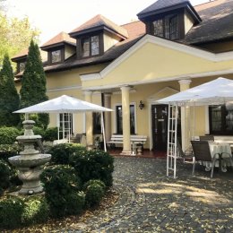 Dworek Biała Dama w Nieborowie - Sale weselne