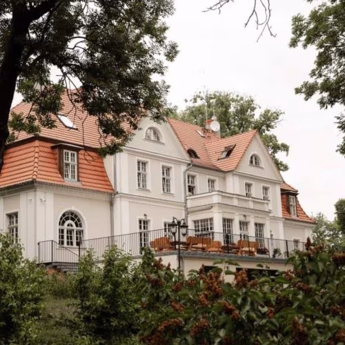 Dwór Rybieniec - Sale weselne