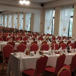 Restauracja FENIKS - Sale weselne