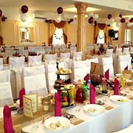 Antyczny Dwór - Sale weselne