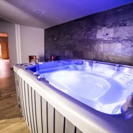 PAŁAC NA WODZIE - Sale weselne