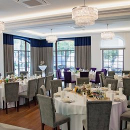 Hotel & Restauracja Dąbrówka - Sale weselne