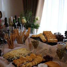 POD RÓŻAMI Hotel i Restauracja Jedlnia-Letnisko - Sale weselne