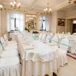 Dwór Hetman - Sale weselne