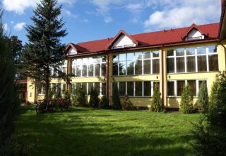 Centrum Gastronomiczno - Hotelarskie w Warce