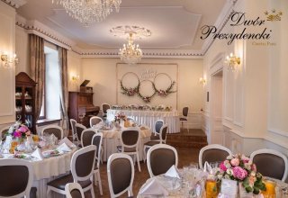 Dwór Prezydencki Cristal Park