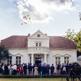 Dworek Grzebienisko - Sale weselne