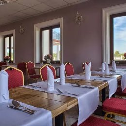 Restauracja Różany Dwór - Sale weselne