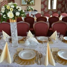 Dworek Wymysłów - Sale weselne