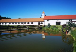 Dom Biesiadny Zakątek Lipka