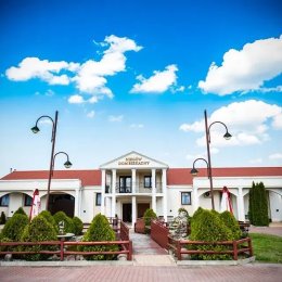 Dom Biesiadny Niegów - Sale weselne