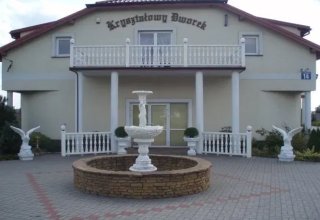 Kryształowy Dworek Emilianów