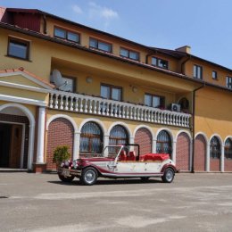 Zajazd pod goleszem - Sale weselne