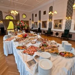 Restauracja różowy kontrabas - Sale weselne