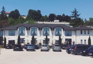 Dom Weselny i Motel "KAROLINKA"