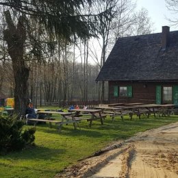 Gospodarstwo Na KOŃcu Wsi - Sale weselne