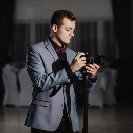 Toro Media - Kamerzysta na wesele