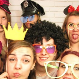 Fotobudka Okazja - Fotobudka na wesele