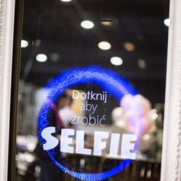 Selfie Lovers - foto lustro do wynajęcia - Fotobudka na wesele