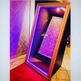 Zawszebawsiedobrze - Fotobudka na wesele