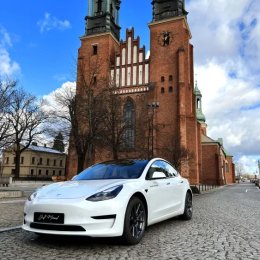 Bonus EV Rent - TESLA DO ŚLUBU - Auto do ślubu