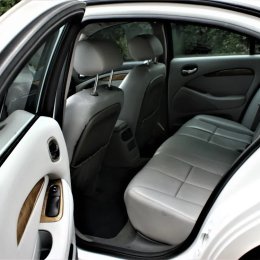 Samochód na wesele-Jaguar - Auto do ślubu