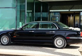 PREMIUM Jaguar Vanden Plas V8 elegancja i prestiż