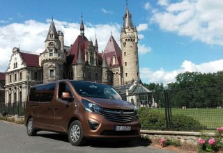 Transport samochodowy BOLID Przewóz gości weselnych.