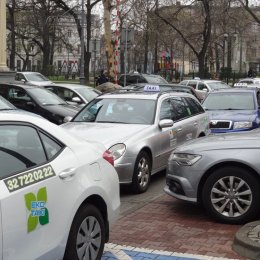 Auto kierowca, transport wesele, ekotaxi - Auto do ślubu