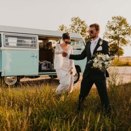 ZABYTKOWY VOLKSWAGEN T2 OGÓREK DO ŚLUBU - Auto do ślubu