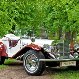 MERCEDESEM z lat 30-tych XX wieku do ślubu - Auto do ślubu