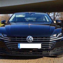 Elegancka limuzyna do ślubu - Czarny Arteon - Auto do ślubu