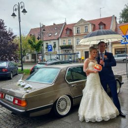 Ślubna Bavaria BMW 732i samochód - Auto do ślubu