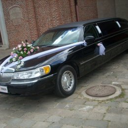 Wynajem limuzyn Lincoln Town Car - Auto do ślubu