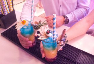 Barman na wesele! Cheers - Profesjonalna Obsługa Barmańska