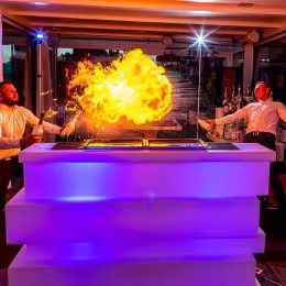 Barmans Flair Team-pokaz barmański, barman na wesele - Barman na wesele