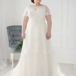 IVA Suknie Ślubne i Odzież Okazjonalna - Showroom - Suknie ślubne