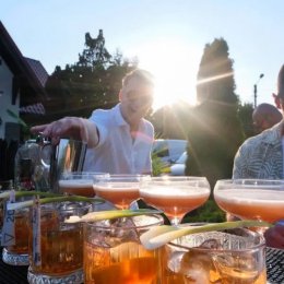 Jeden Siedem Mobilny Bar - Barman na wesele