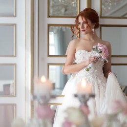 GALERIA LA PERLE - Suknie ślubne