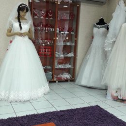 Vivien Vigo - Suknie ślubne