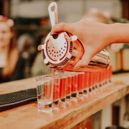 Bar Mobilny #cheers! - Barman na wesele