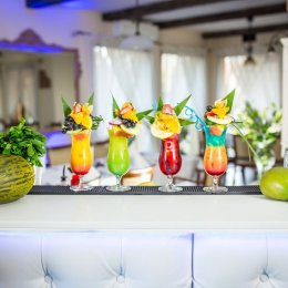 THE BARMAN weddings & events bar - Barman na wesele