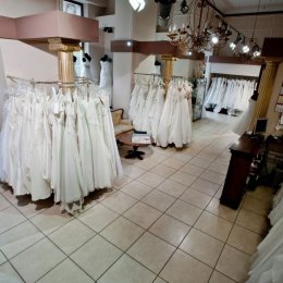 Herm's Bridal Boutique - Suknie ślubne